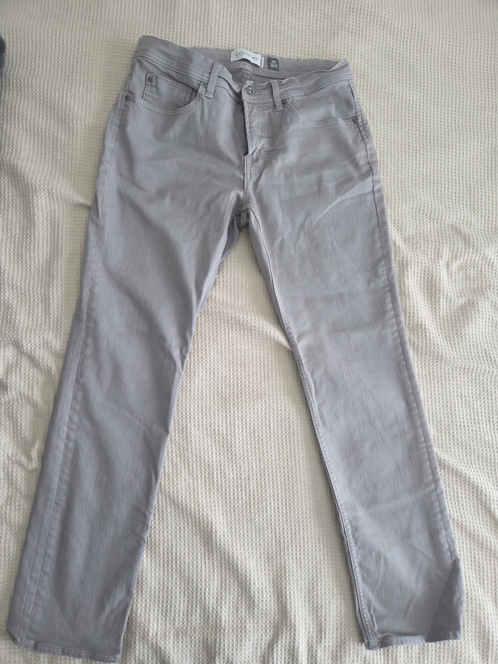 Men's Straight Jeans in Light Gray